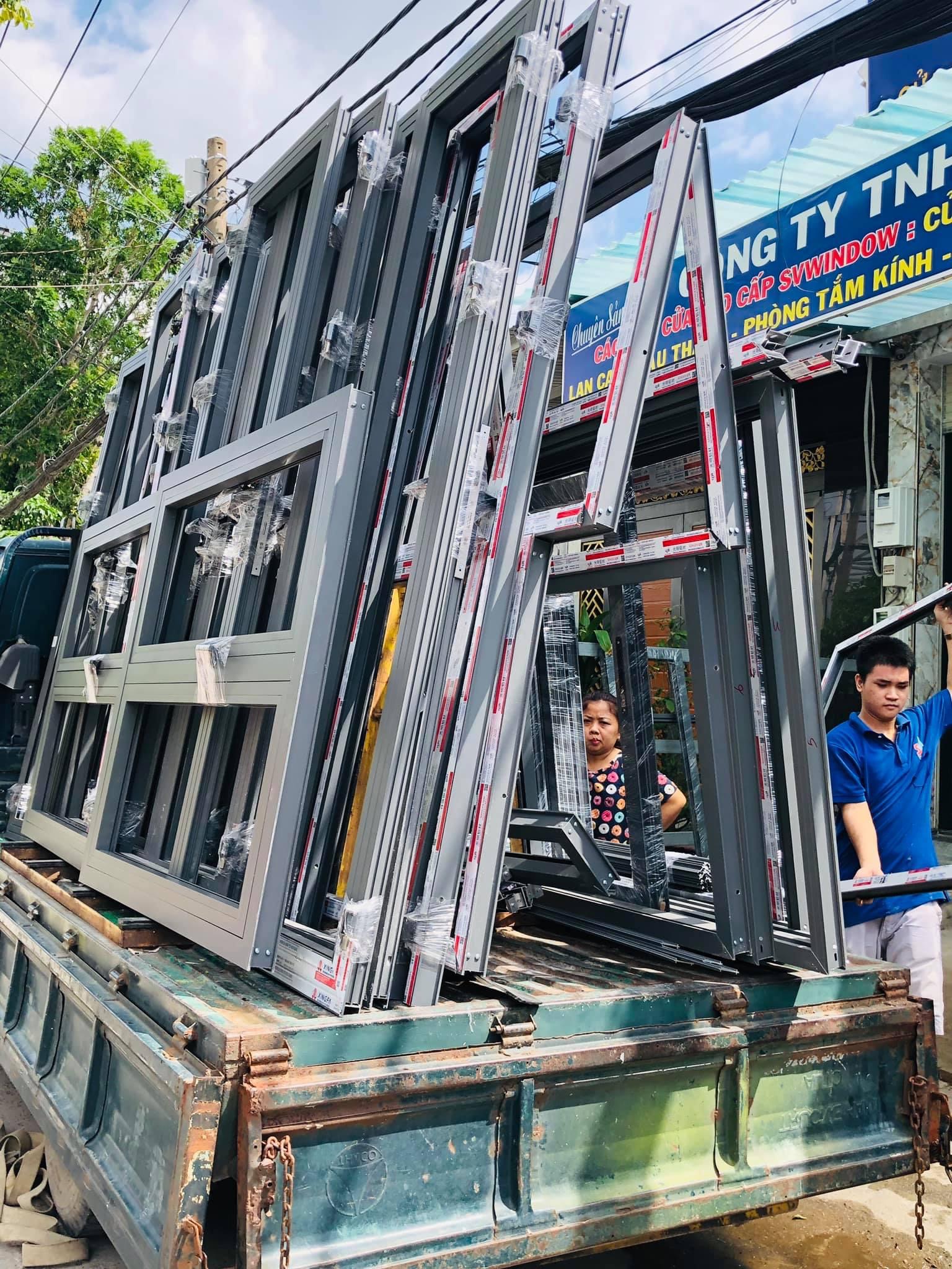 Giao hàng đến ctr hiệp thành