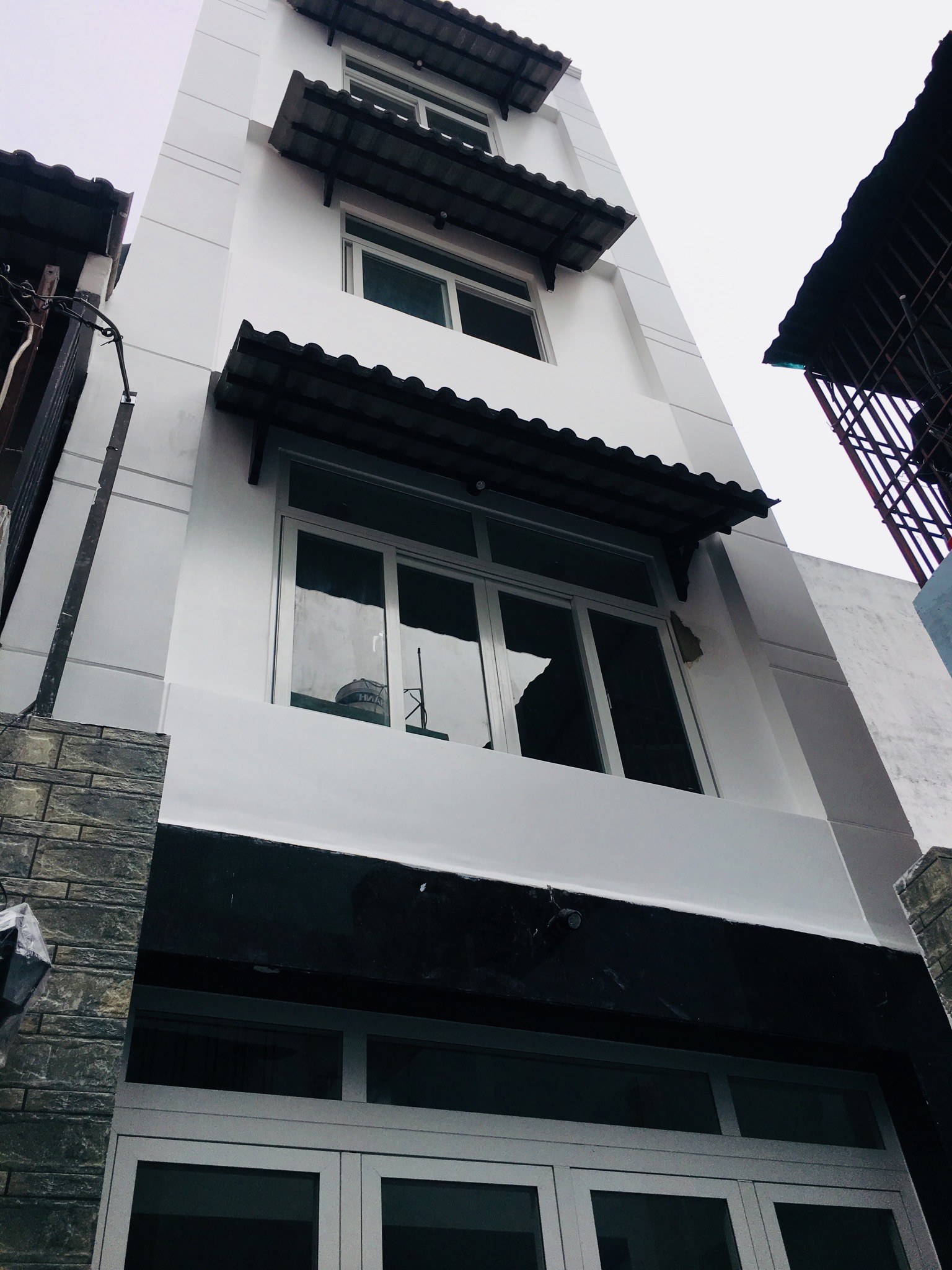 Cửa lùa hệ 55 nhôm Xingfa nhập khẩu .