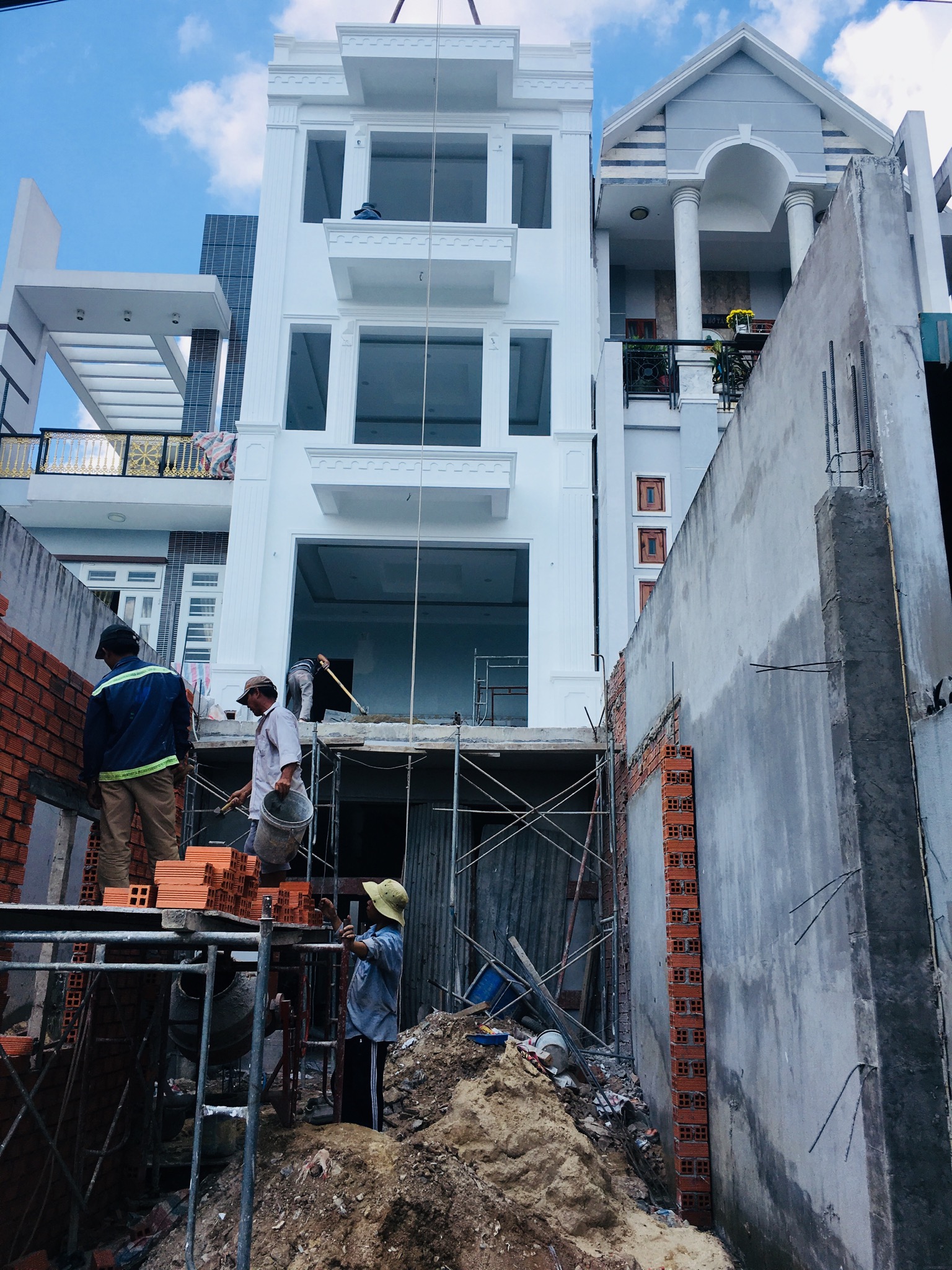 Ctr cửa nhựa lõi thép Nhà a Đức đối diện phường tân thới hiệp Q12