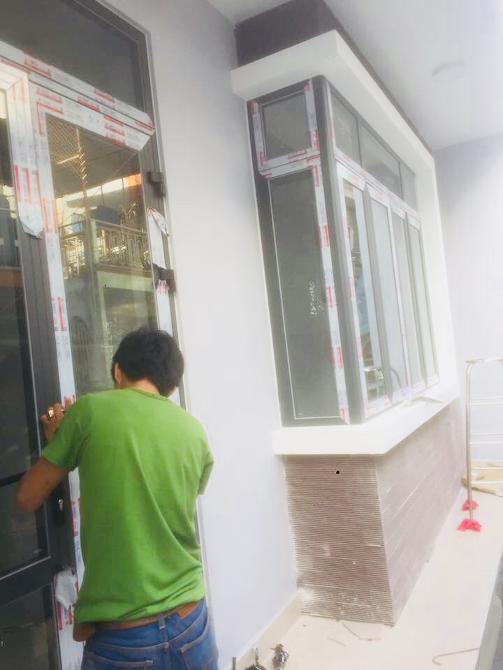 Nhôm hệ Xingfa cao cấp, cửa đi và cửa sổ mở