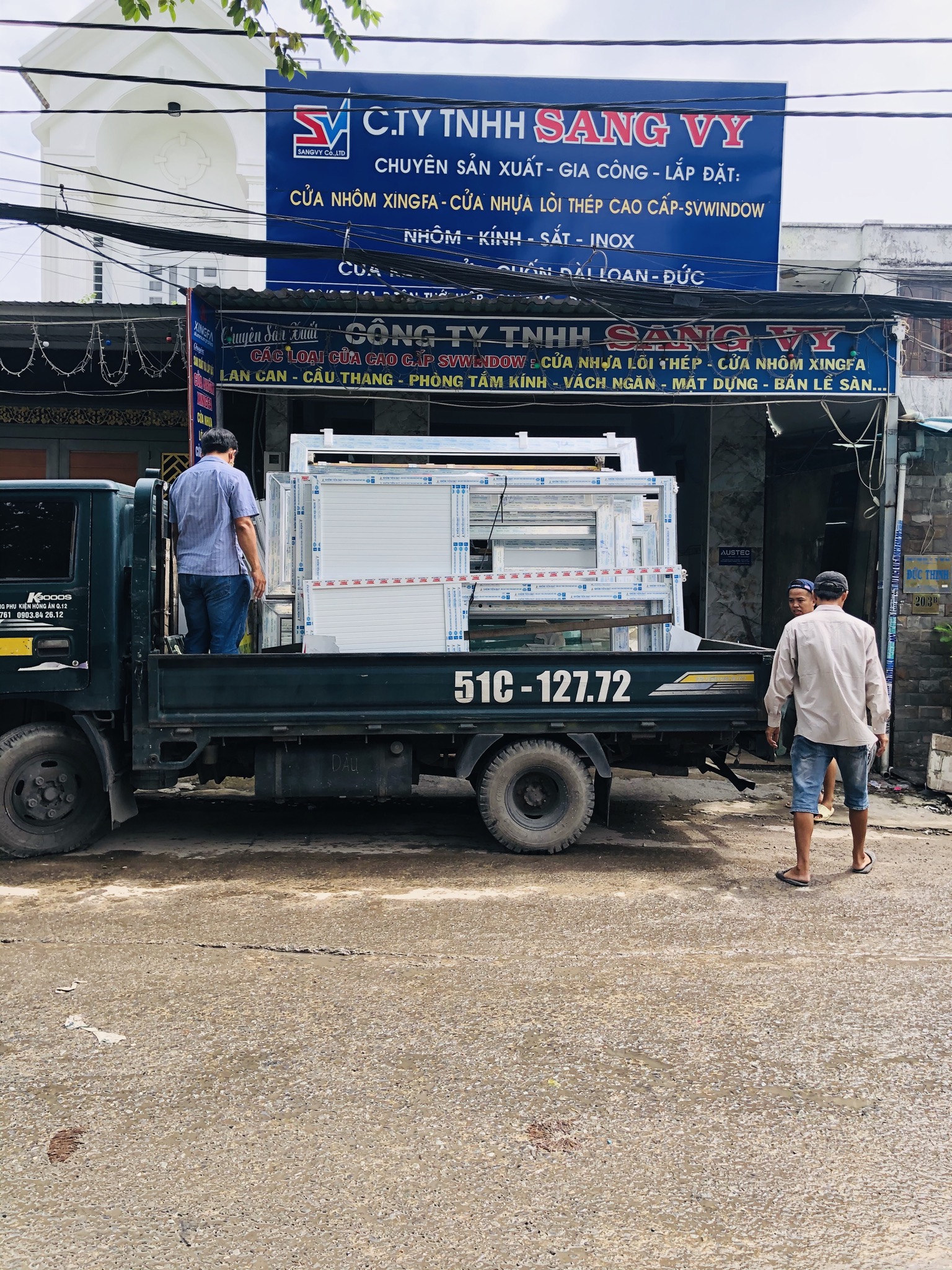 Giao hàng đi công trình quận 4